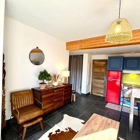 Superb Cosy Apartment With Balcony Combloux Ngoại thất bức ảnh