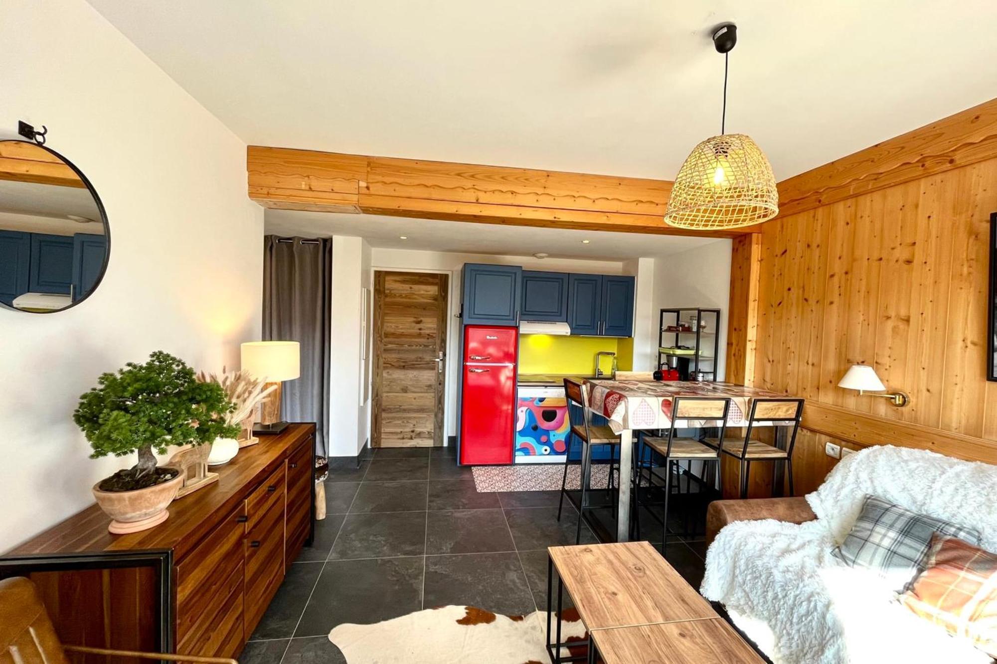 Superb Cosy Apartment With Balcony Combloux Ngoại thất bức ảnh